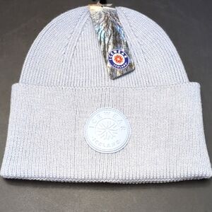 NWT ICEWEAR Iceland Light Purple Knit Hat with Ribbed Texture, One Size Fits All